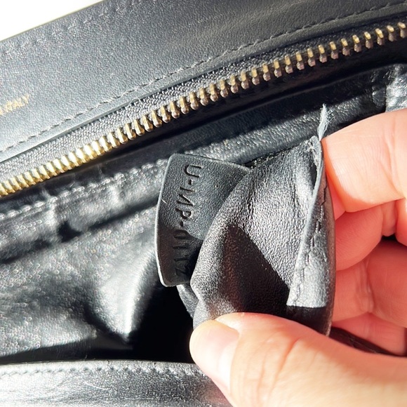 Celine Trapeze Bag - Picture 15 of 16